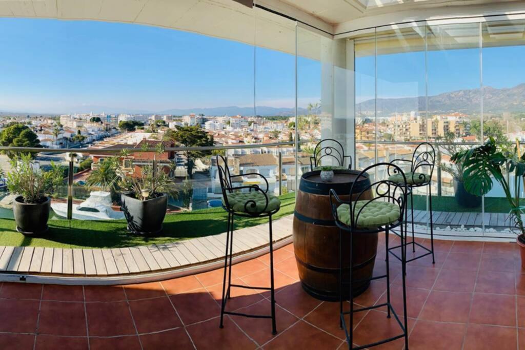 Les Marines Apartment Roses Exterior photo